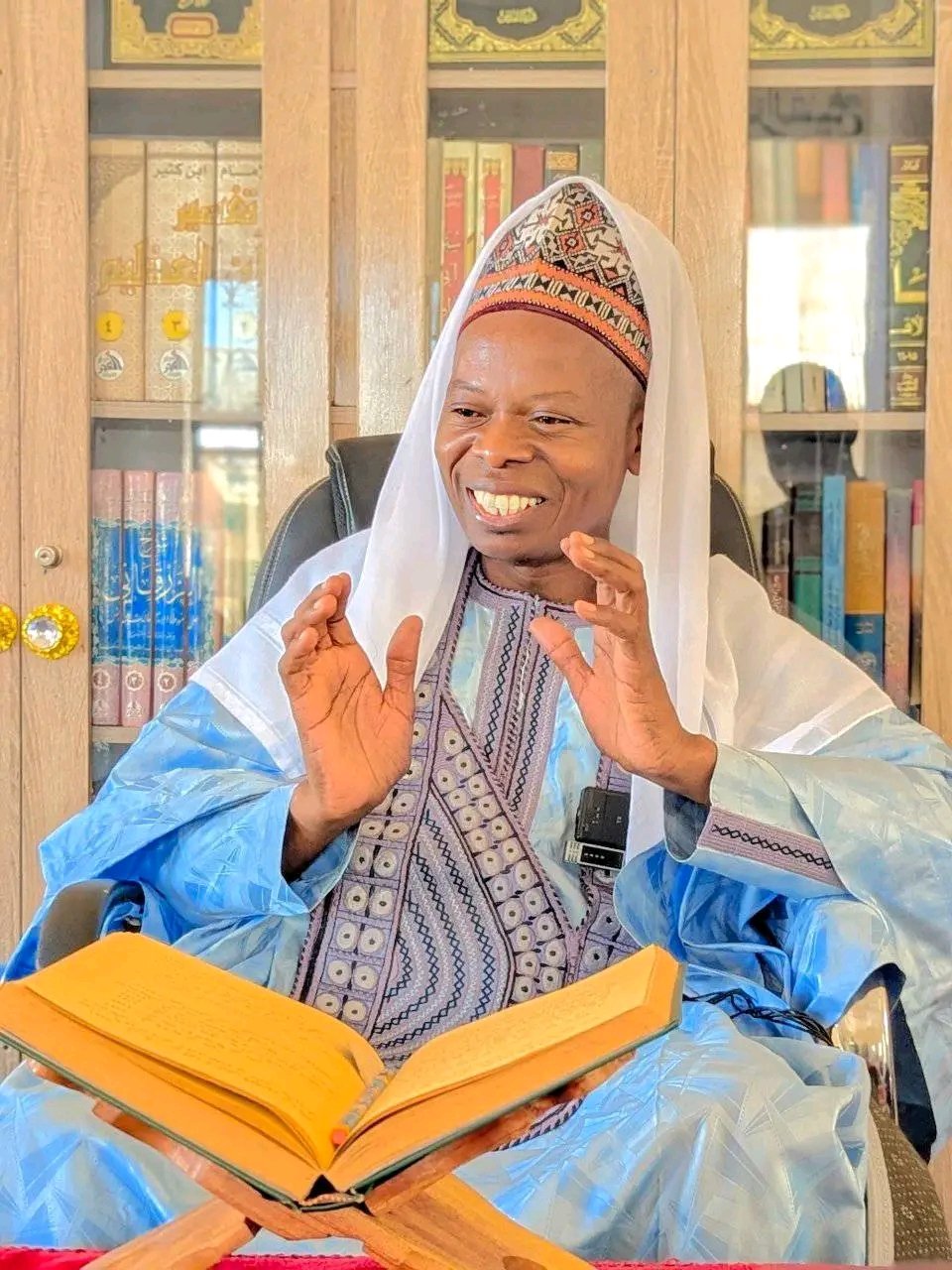 HUKUNCIN AZUMIN ASHURA